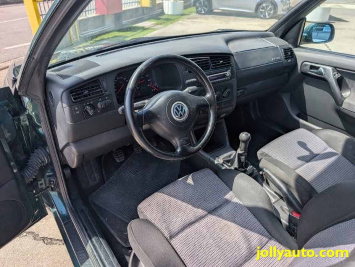 Volkswagen Golf Cabrio 1.6 cat Highline (16)