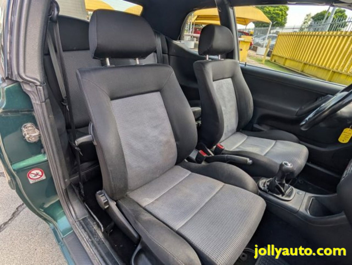 Volkswagen Golf Cabrio 1.6 cat Highline (18)