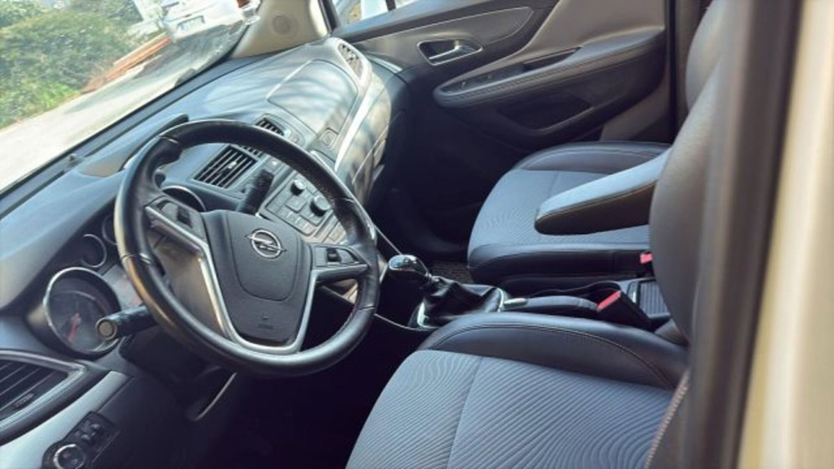 Opel Mokka 1.6 CDTI Ecotec 136CV 4x2 aut. Cosmo (11)
