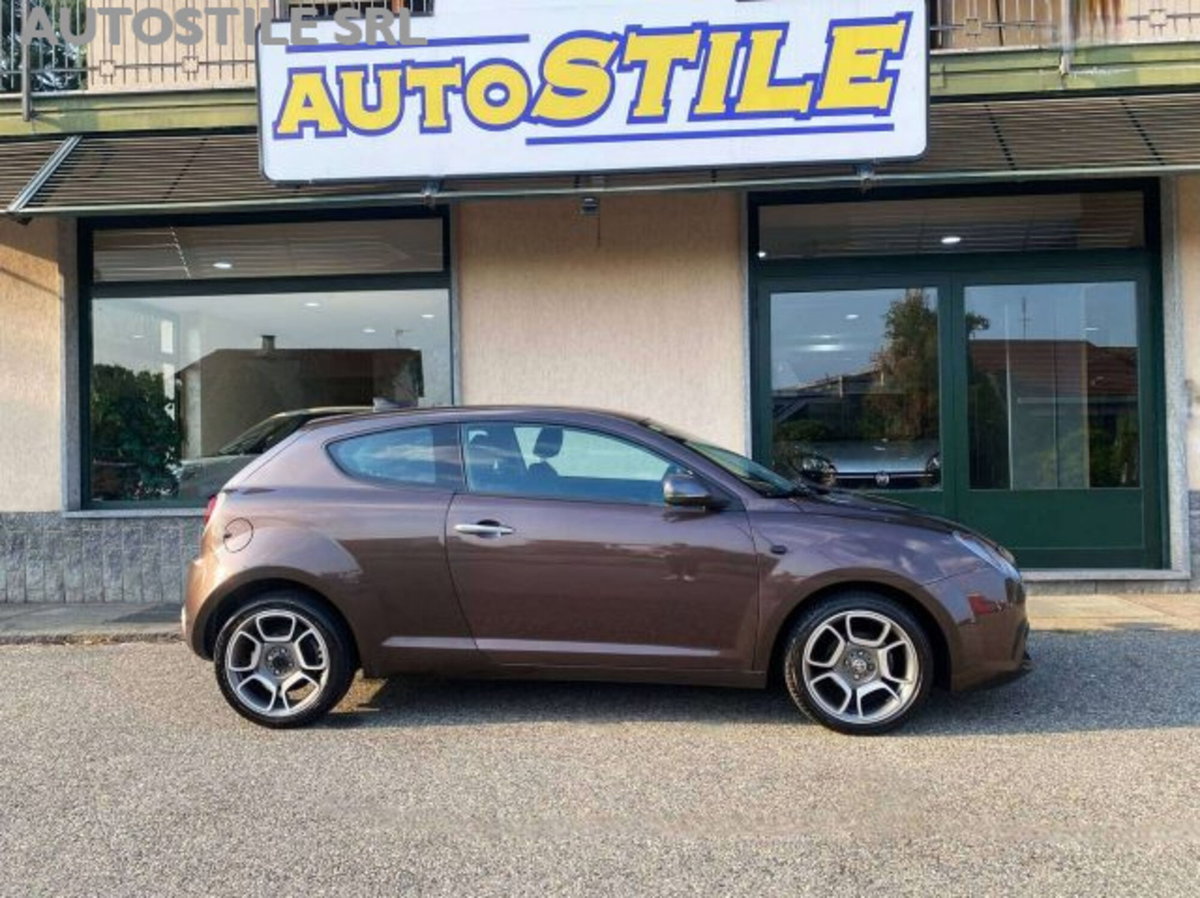Alfa Romeo MiTo 1.4 105 CV M.air S&S Distinctive (9)