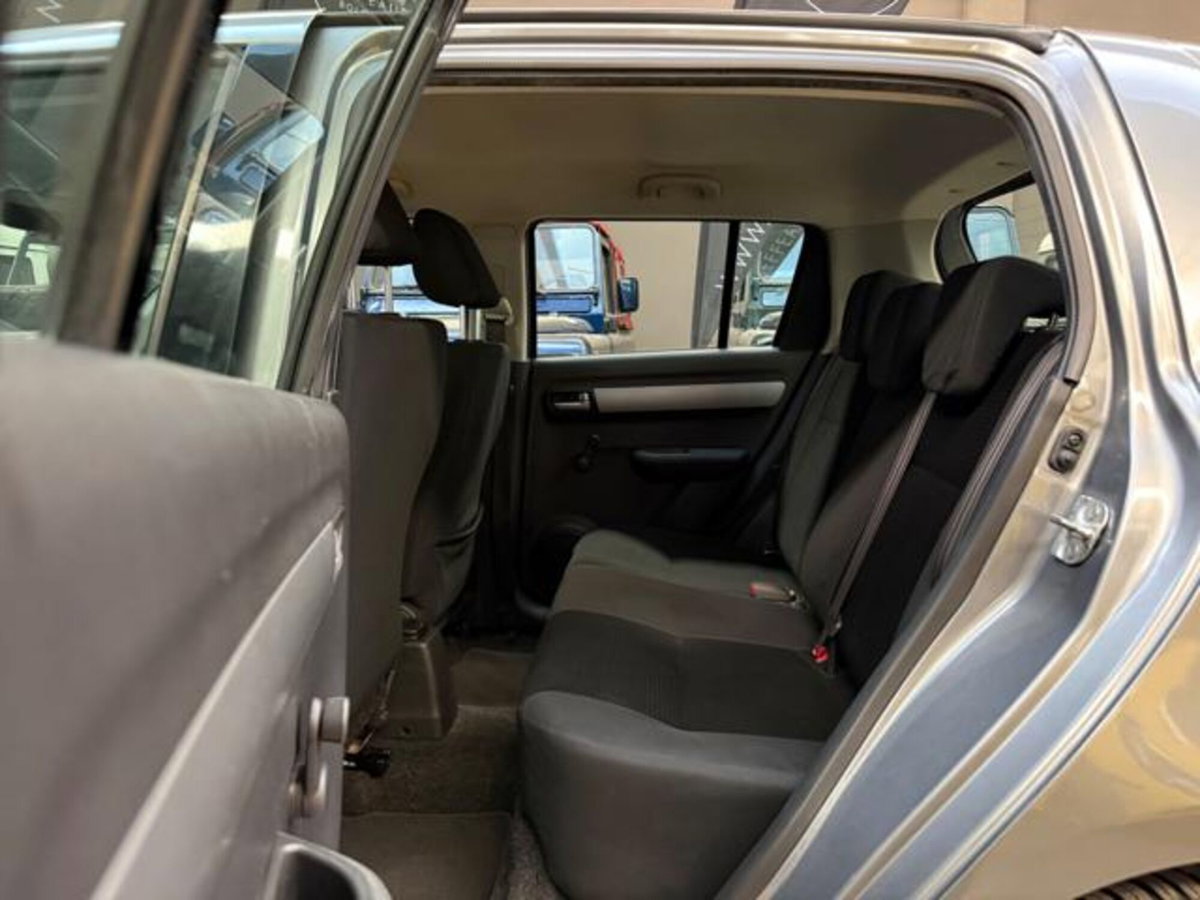 Suzuki Swift 1.3 5p. GL (18)