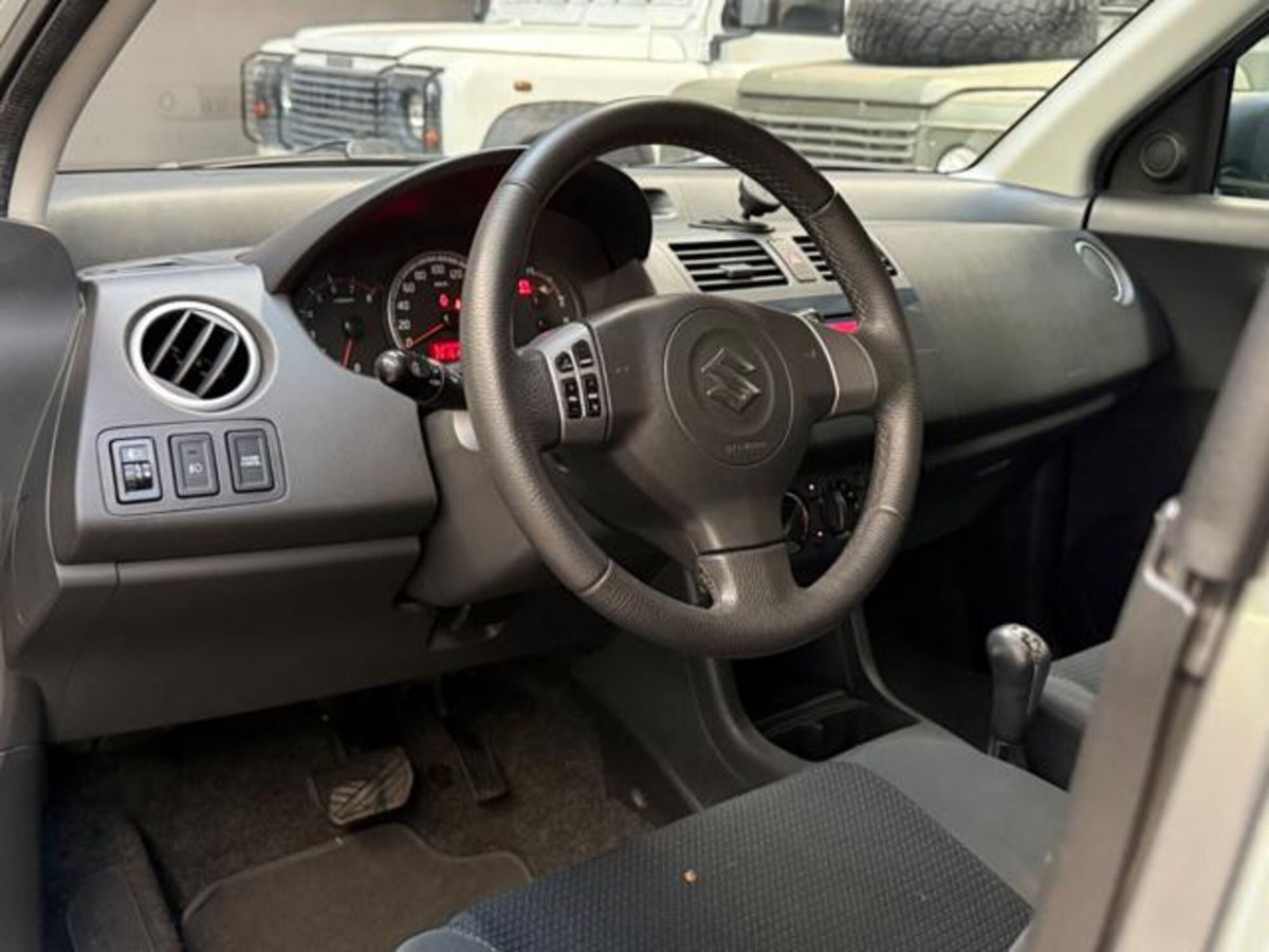 Suzuki Swift 1.3 5p. GL (9)