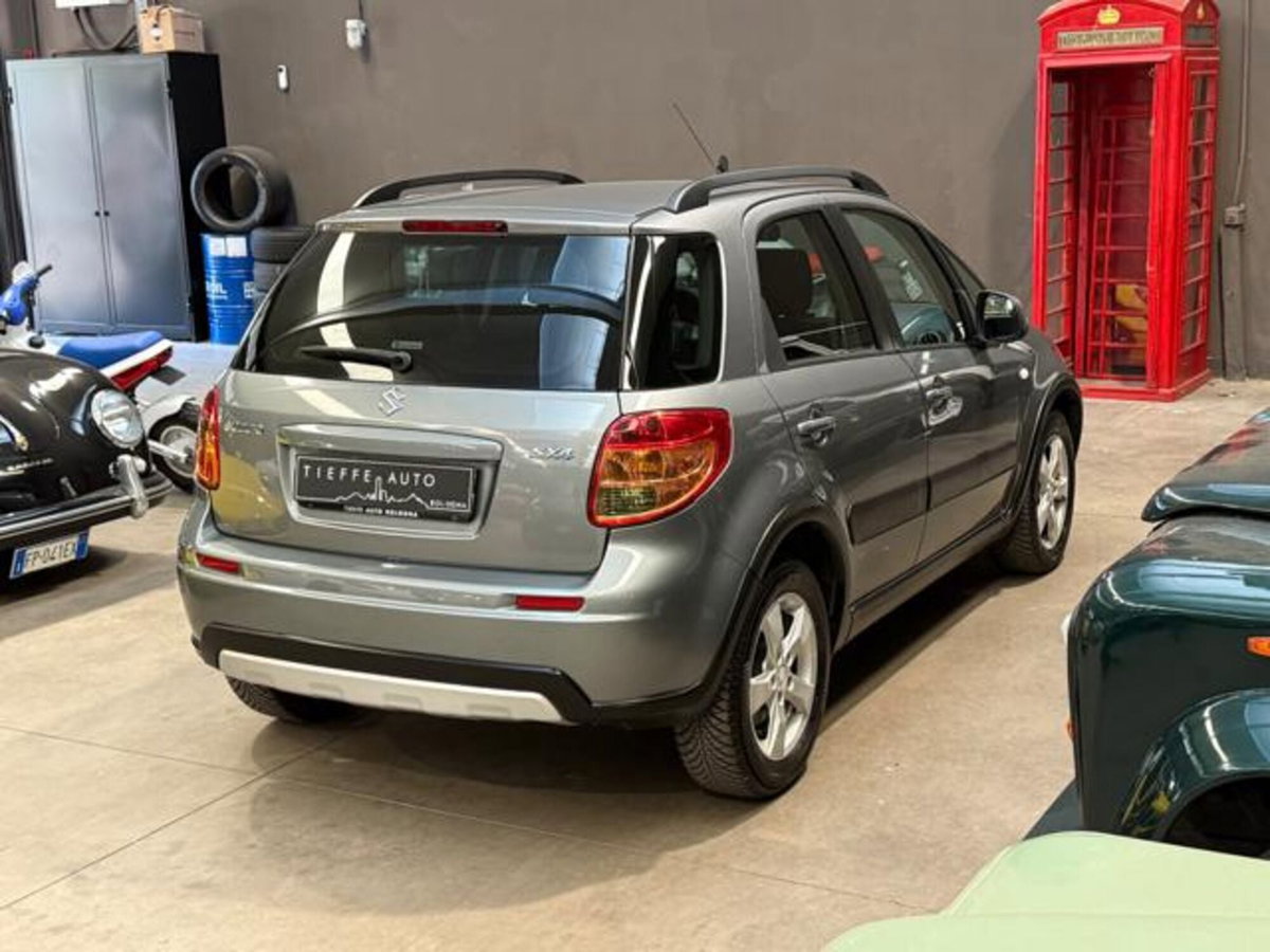 Suzuki SX4 16V Outdoor Line GL (4)