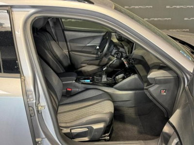 Peugeot 2008 PureTech 100 S&S Allure (12)