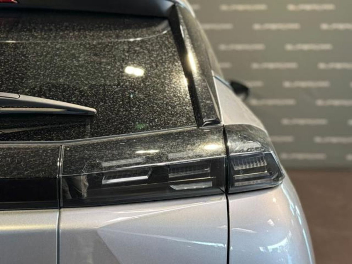 Peugeot 2008 PureTech 100 S&S Allure (6)