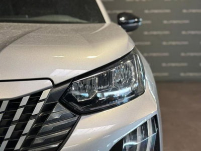 Peugeot 2008 PureTech 100 S&S Allure (7)