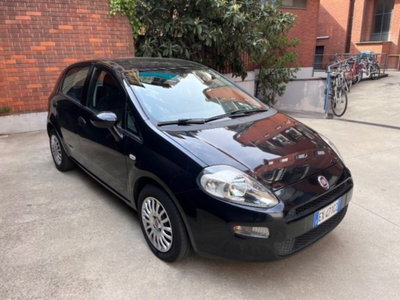 Fiat Punto 1.3 MJT II 75 CV 5 porte Easy (2)