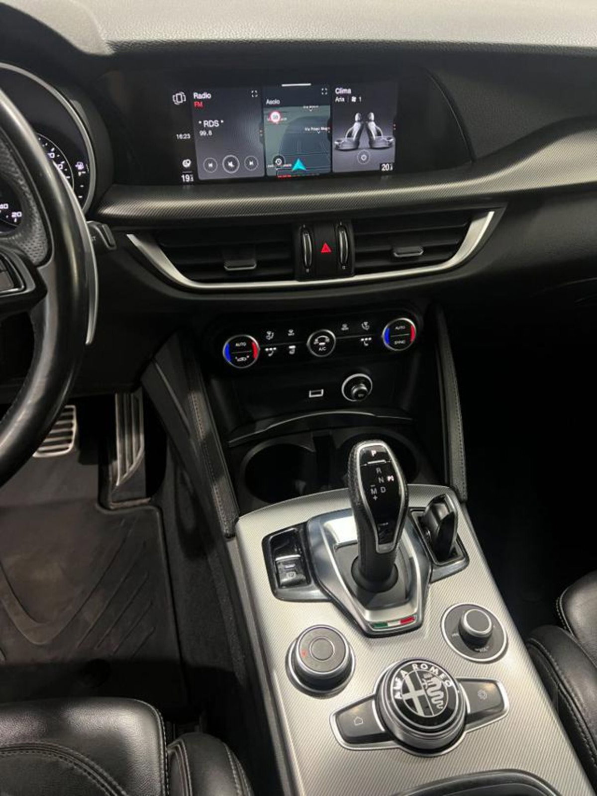 Alfa Romeo Stelvio Stelvio 2.2 Turbodiesel 210 CV AT8 Q4 Veloce (11)