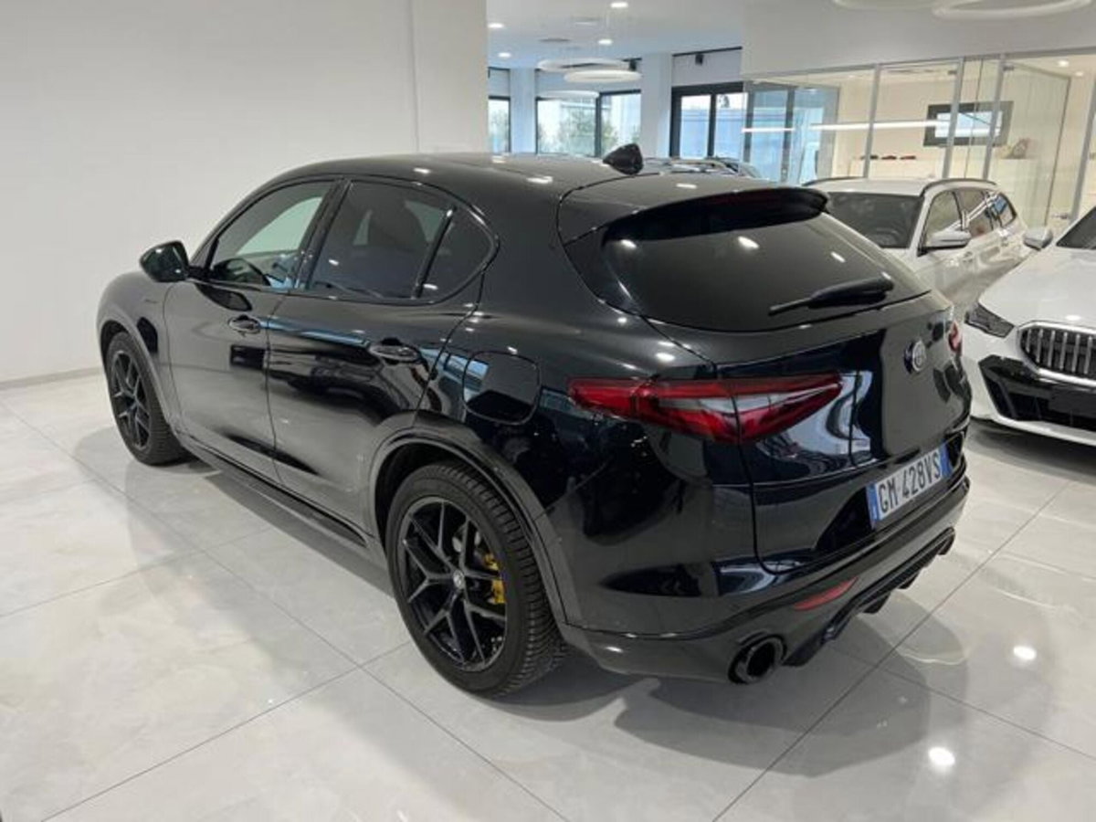Alfa Romeo Stelvio Stelvio 2.2 Turbodiesel 210 CV AT8 Q4 Veloce (4)