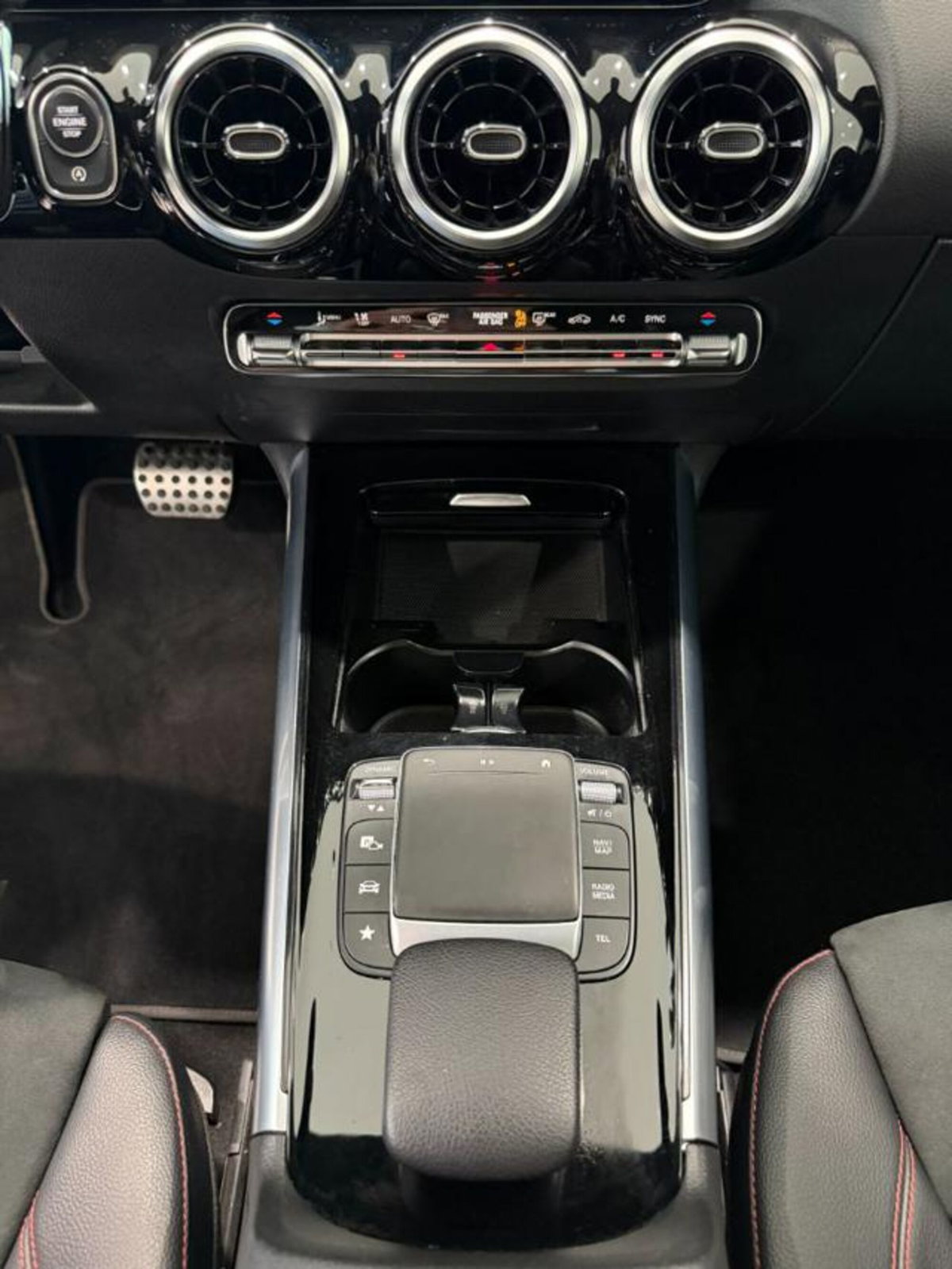 Mercedes-Benz GLA SUV 200 Automatic Premium (16)