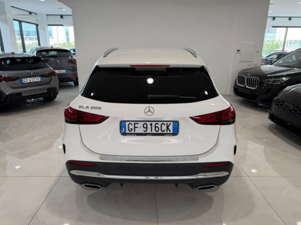 Mercedes-Benz GLA SUV 200 Automatic Premium (18)