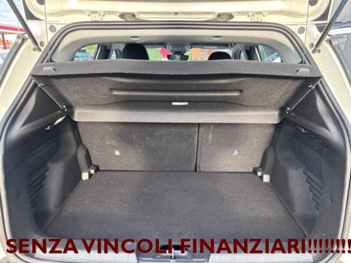 Jeep Avenger 1.2 turbo Altitude fwd 100cv (6)