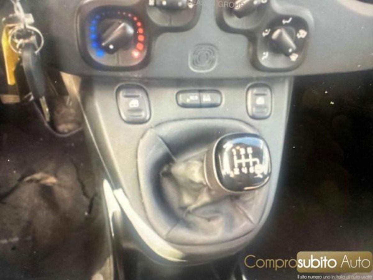 Fiat Panda 0.9 TwinAir Turbo S&S 4x4 Trussardi (17)