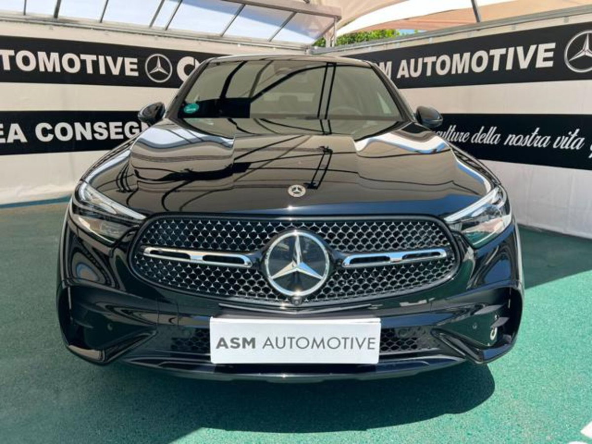 Mercedes-Benz GLC 220 d 4Matic Mild Hybrid AMG Premium Plus (2)