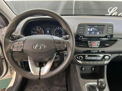 Hyundai i30 Station Wagon 1.6 CRDi 110CV Comfort (10)