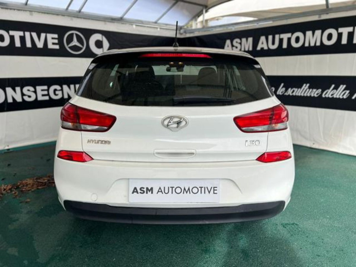 Hyundai i30 Station Wagon 1.6 CRDi 110CV Comfort (5)