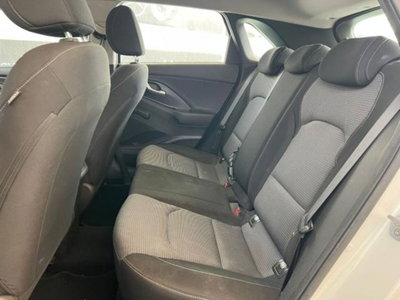 Hyundai i30 Station Wagon 1.6 CRDi 110CV Comfort (8)