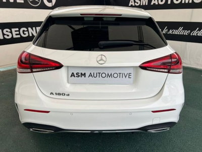 Mercedes-Benz Classe A Sedan 180 d Automatic 4p. Premium (5)