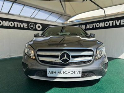 Mercedes-Benz GLA SUV 200 d Business (2)