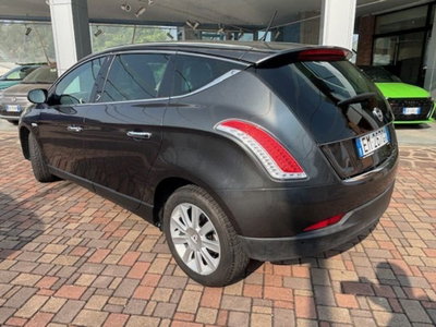 Lancia Delta 1.6 MJT DPF Gold (6)