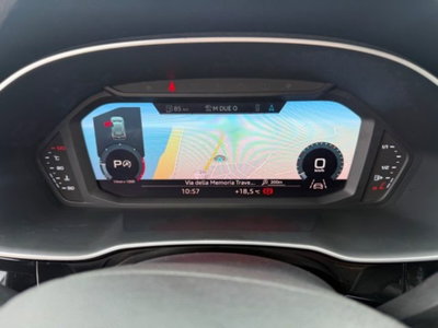 Audi Q3 35 TDI Business (16)