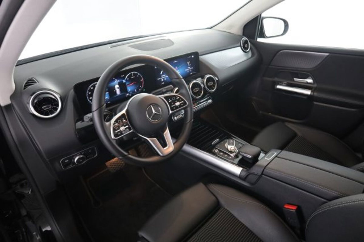 Mercedes-Benz CLA Shooting Brake 180 d Automatic Shooting Brake Sport