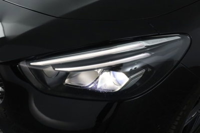 Mercedes-Benz CLA Shooting Brake 180 d Automatic Shooting Brake Sport (9)