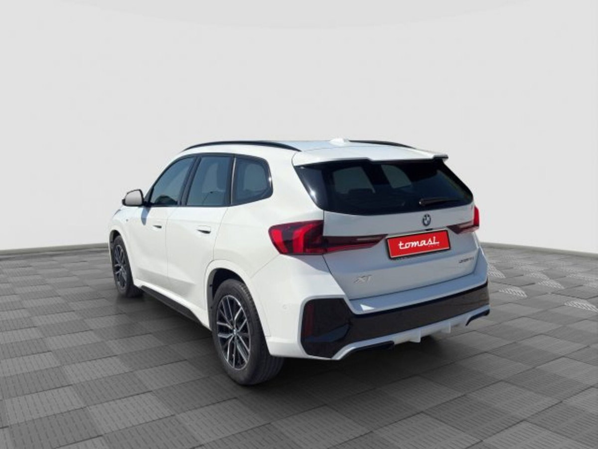 BMW X1 sDrive 18d Msport (3)