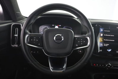 Volvo XC40 T4 Recharge Plug-in Hybrid R-design (5)
