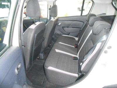 Dacia Sandero Stepway 0.9 TCe 90 CV Comfort (8)