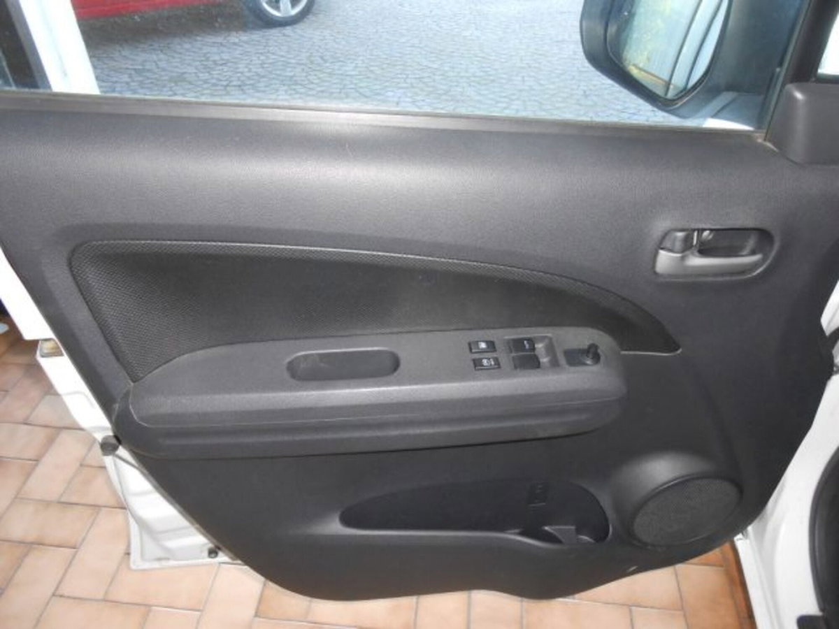 Opel Agila 1.2 16V 94 CV Elective (5)