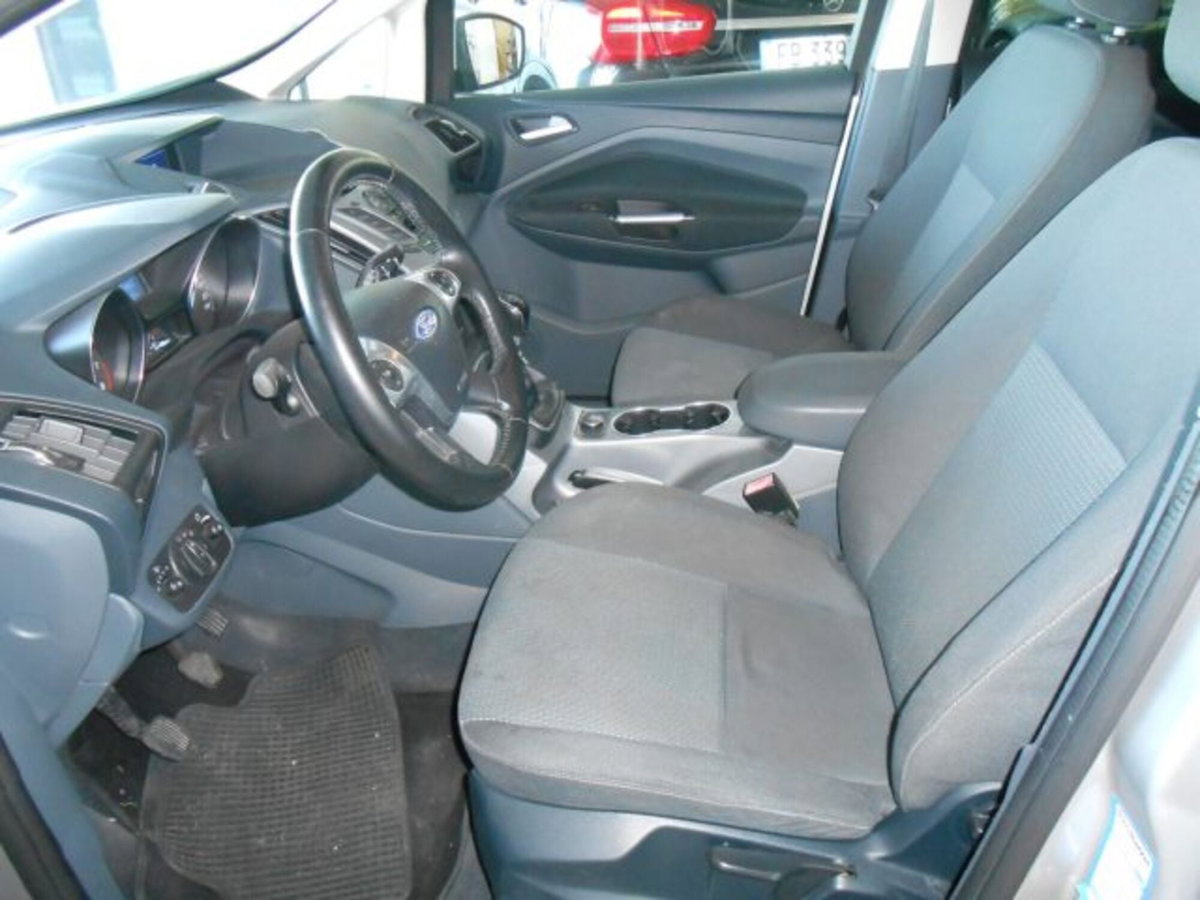Ford C-Max 1.0 EcoBoost 100CV Titanium (6)