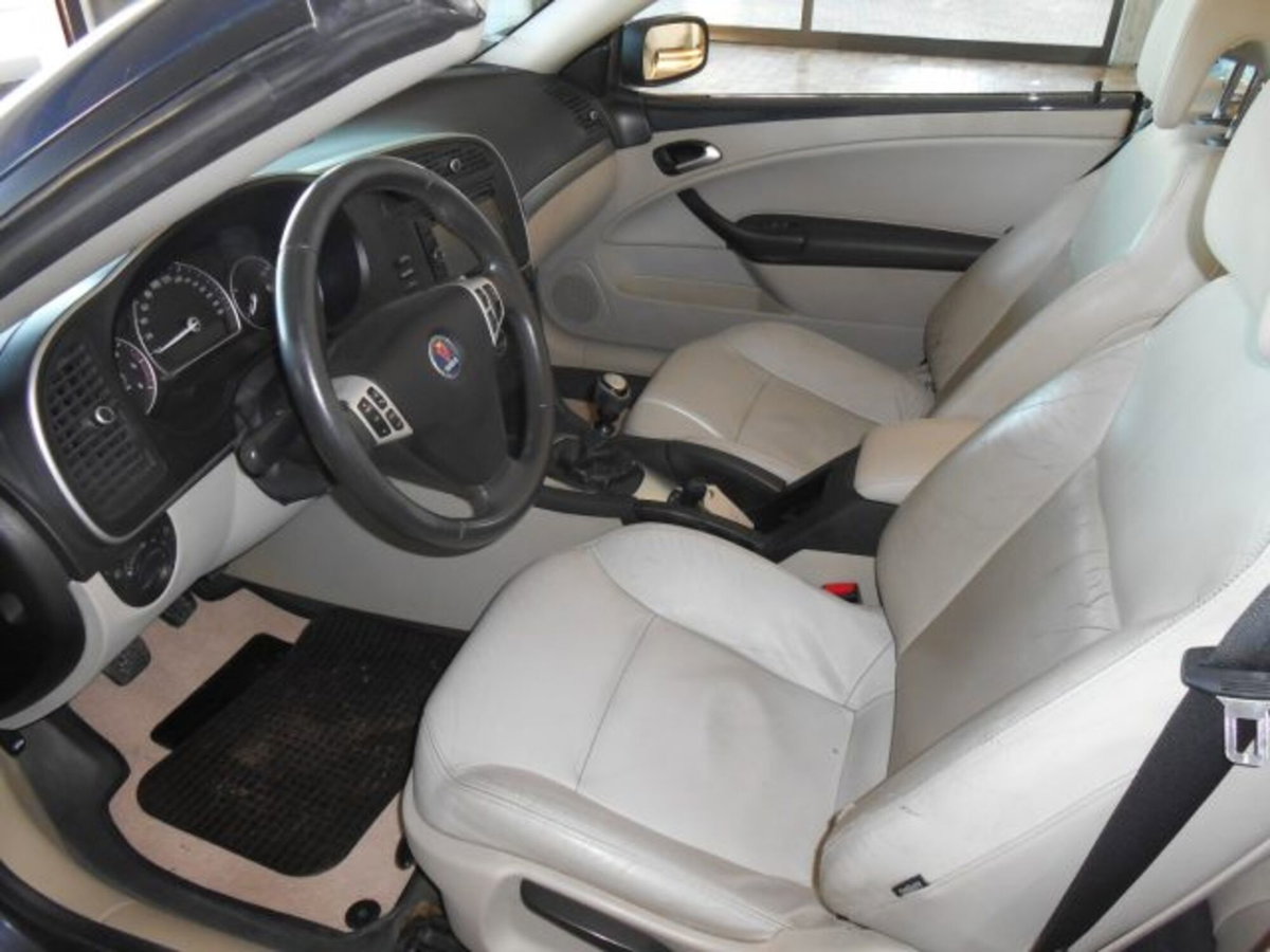 Saab 9-3 Cabrio 1.9 TiD 16V DPF Vector (5)