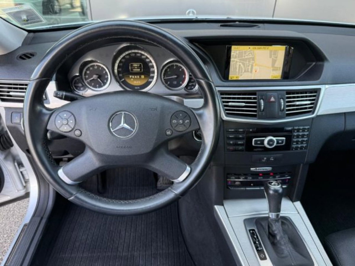 Mercedes-Benz Classe E 250 CDI BlueEFFICIENCY 4M. Avantgarde (10)