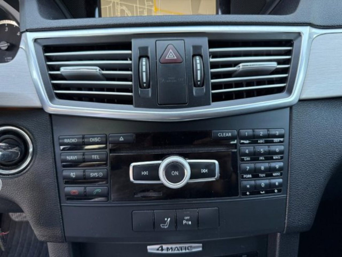Mercedes-Benz Classe E 250 CDI BlueEFFICIENCY 4M. Avantgarde (14)