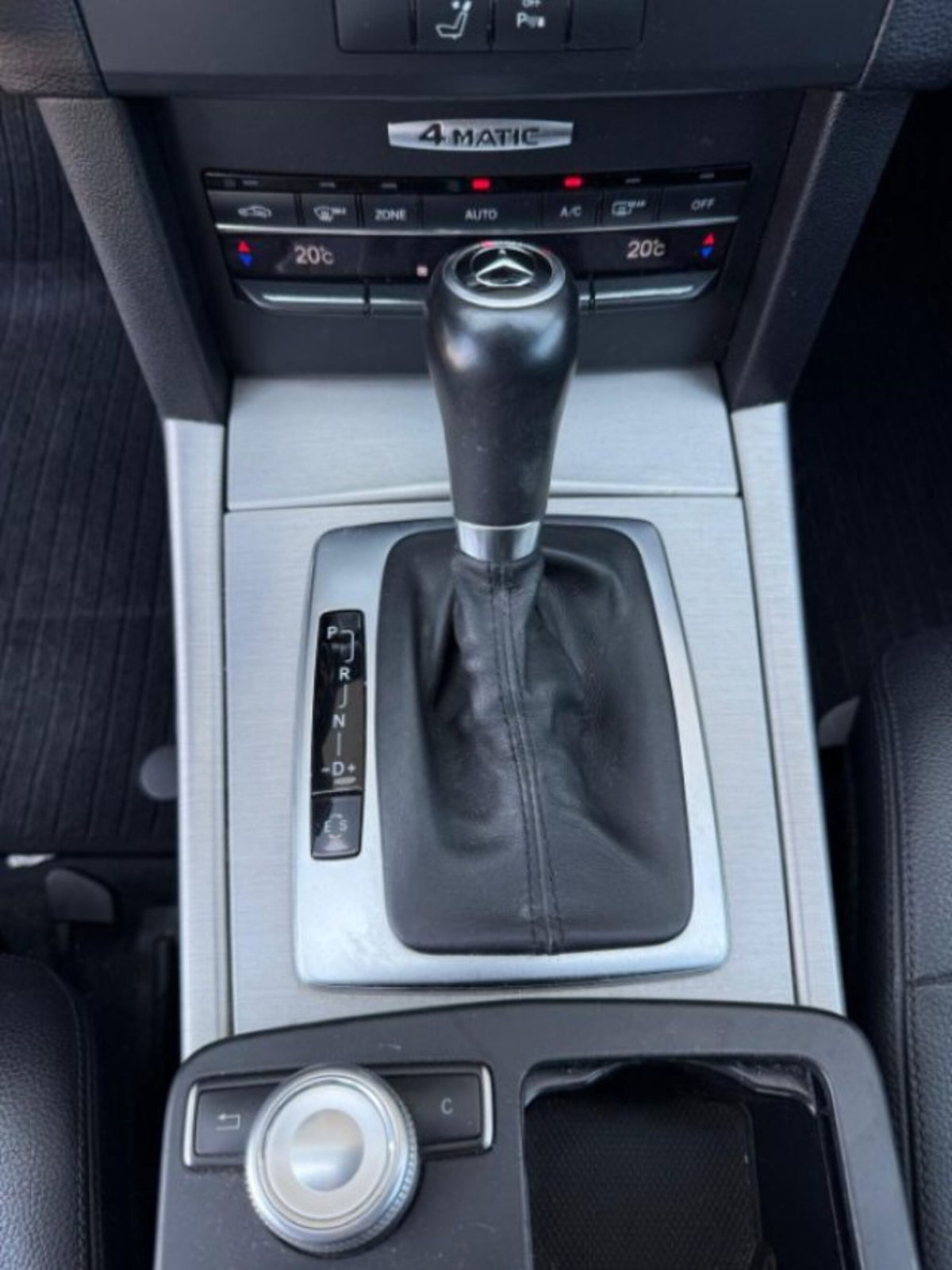 Mercedes-Benz Classe E 250 CDI BlueEFFICIENCY 4M. Avantgarde (16)