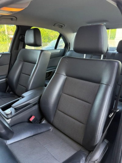Mercedes-Benz Classe E 250 CDI BlueEFFICIENCY 4M. Avantgarde (9)