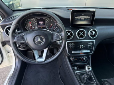 Mercedes-Benz Classe A 200 d Sport (10)