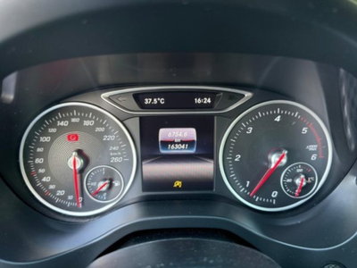 Mercedes-Benz Classe A 200 d Sport (12)