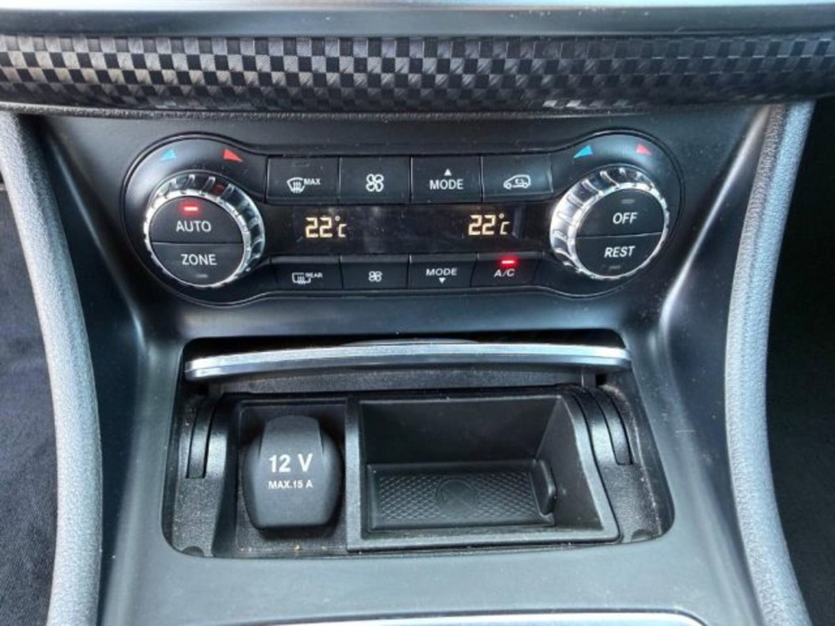 Mercedes-Benz Classe A 200 d Sport (13)