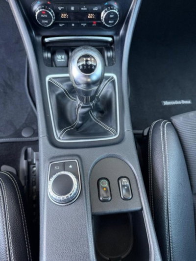 Mercedes-Benz Classe A 200 d Sport (15)