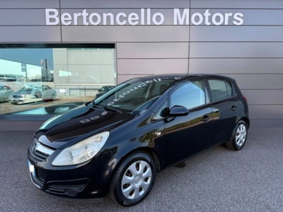 Opel Corsa 1.2 5 porte Cosmo usata