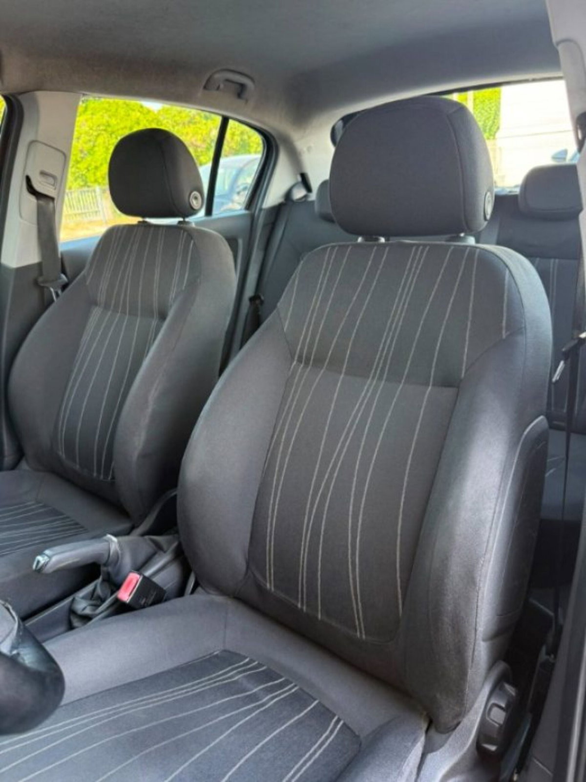 Opel Corsa 1.2 5 porte Cosmo (8)