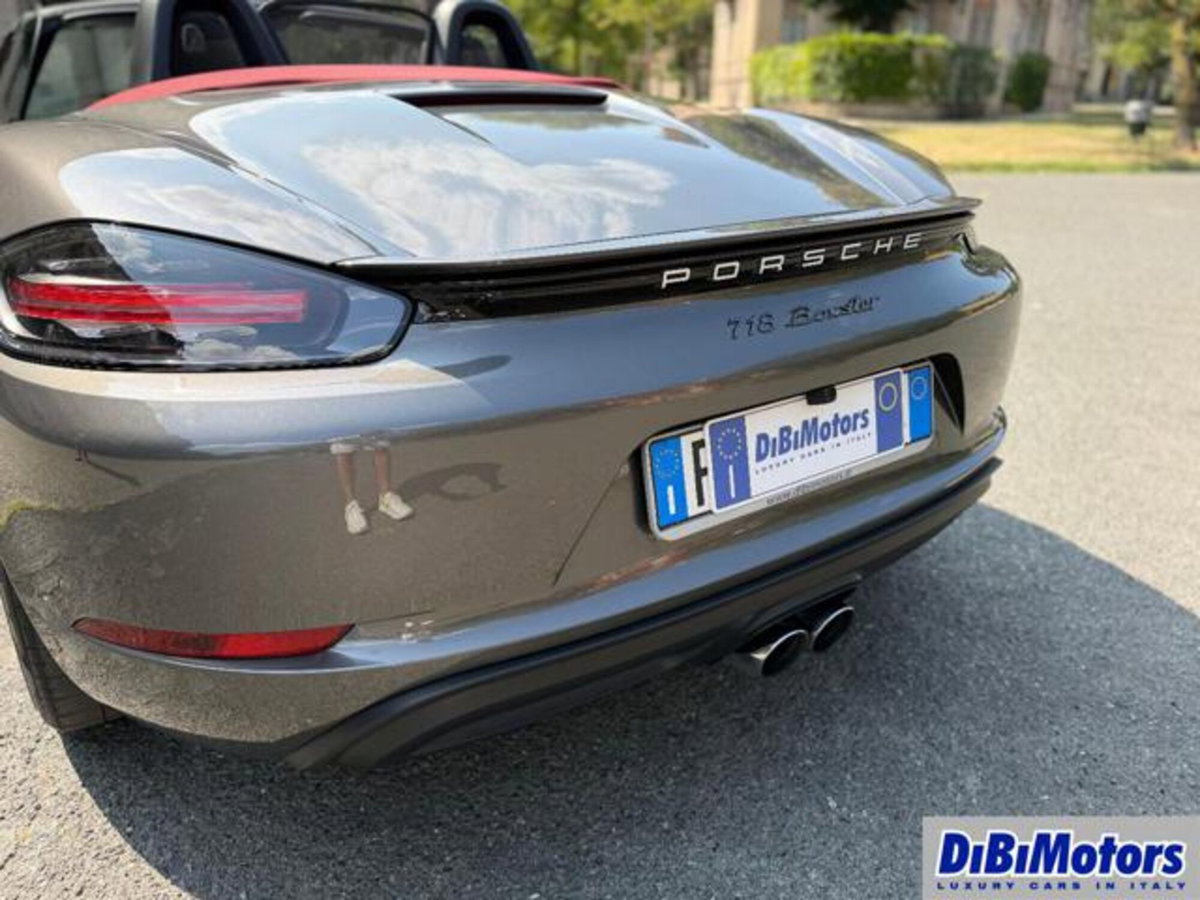 Porsche 718 Boxster  Boxster 2.0 T (7)