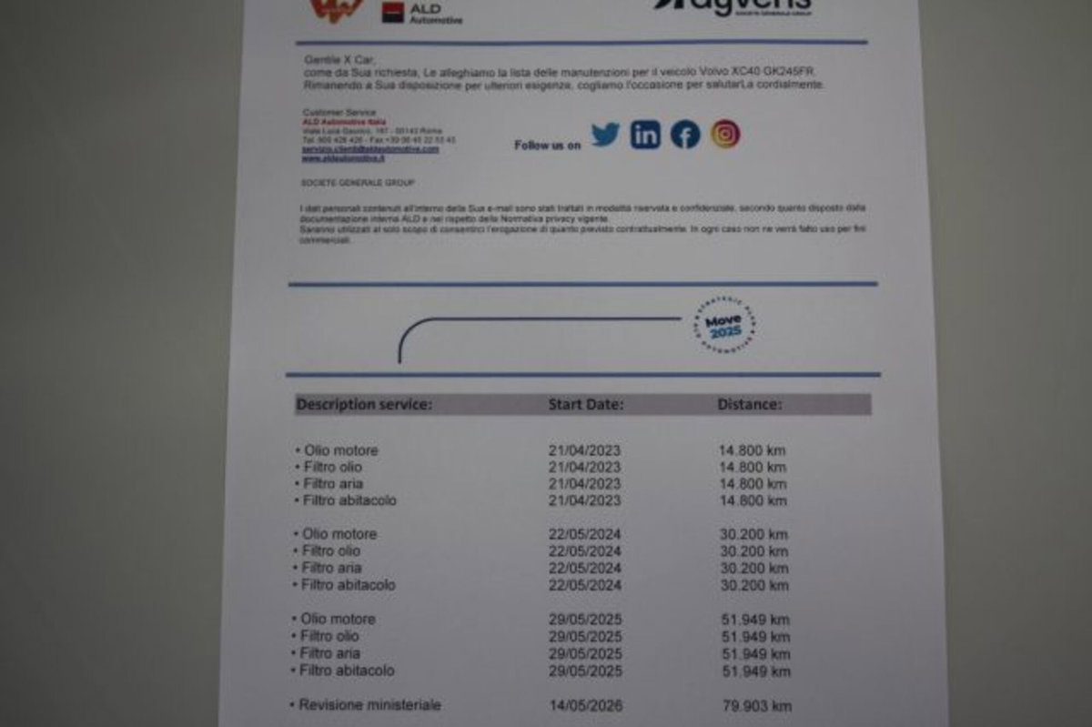 Volvo XC40 T4 Recharge Plug-in Hybrid Inscription Expression (9)