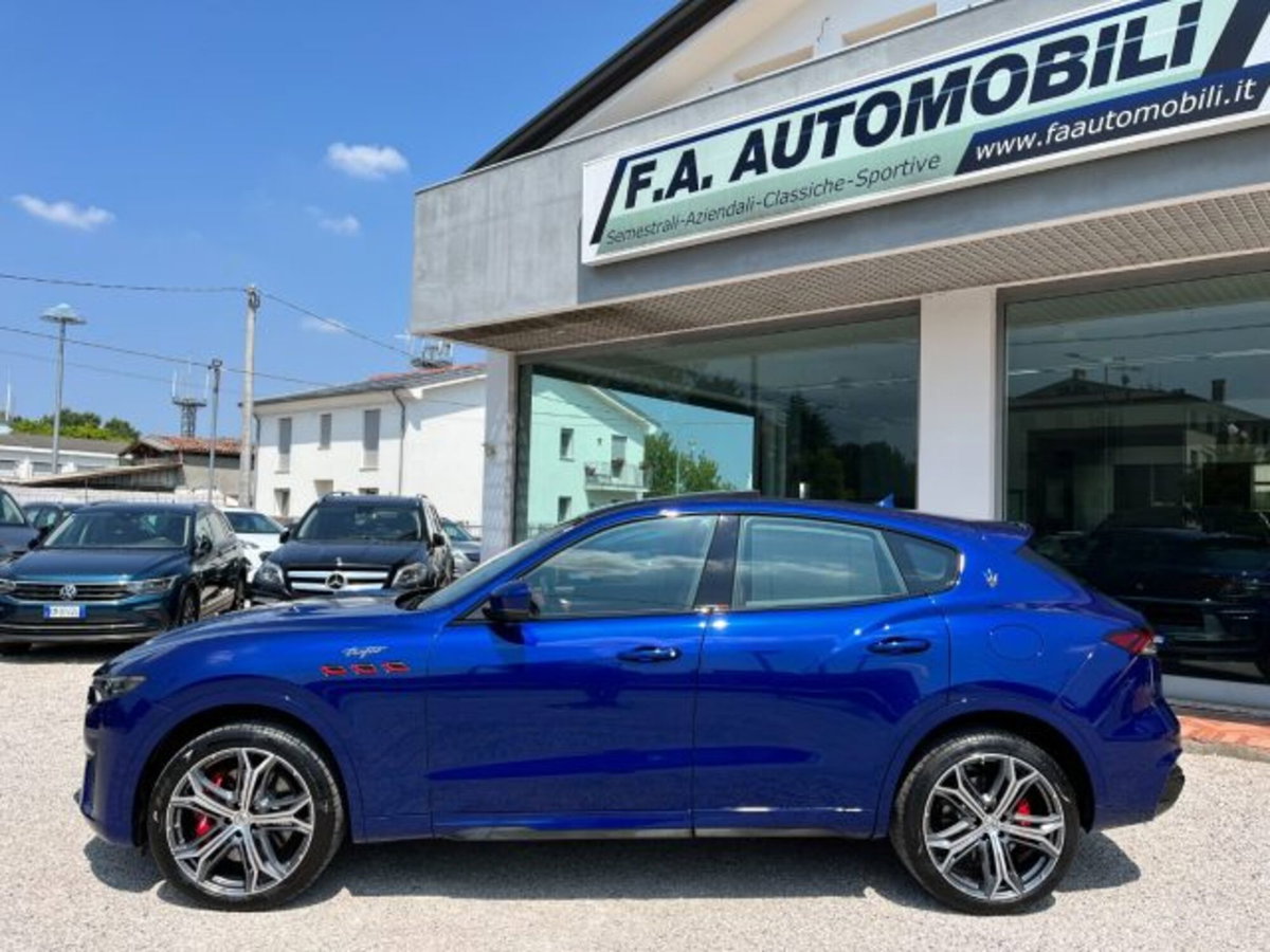 Maserati Levante Levante V8 580 CV AWD Trofeo (10)