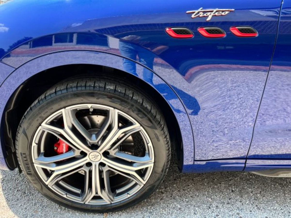Maserati Levante Levante V8 580 CV AWD Trofeo (11)