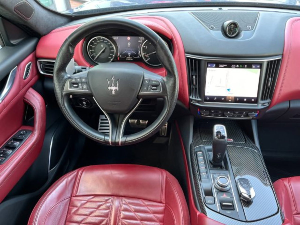 Maserati Levante Levante V8 580 CV AWD Trofeo (7)