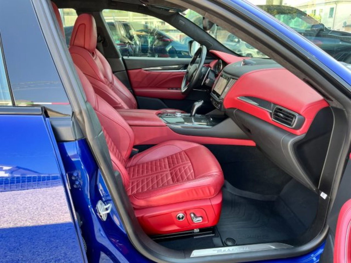 Maserati Levante Levante V8 580 CV AWD Trofeo (8)
