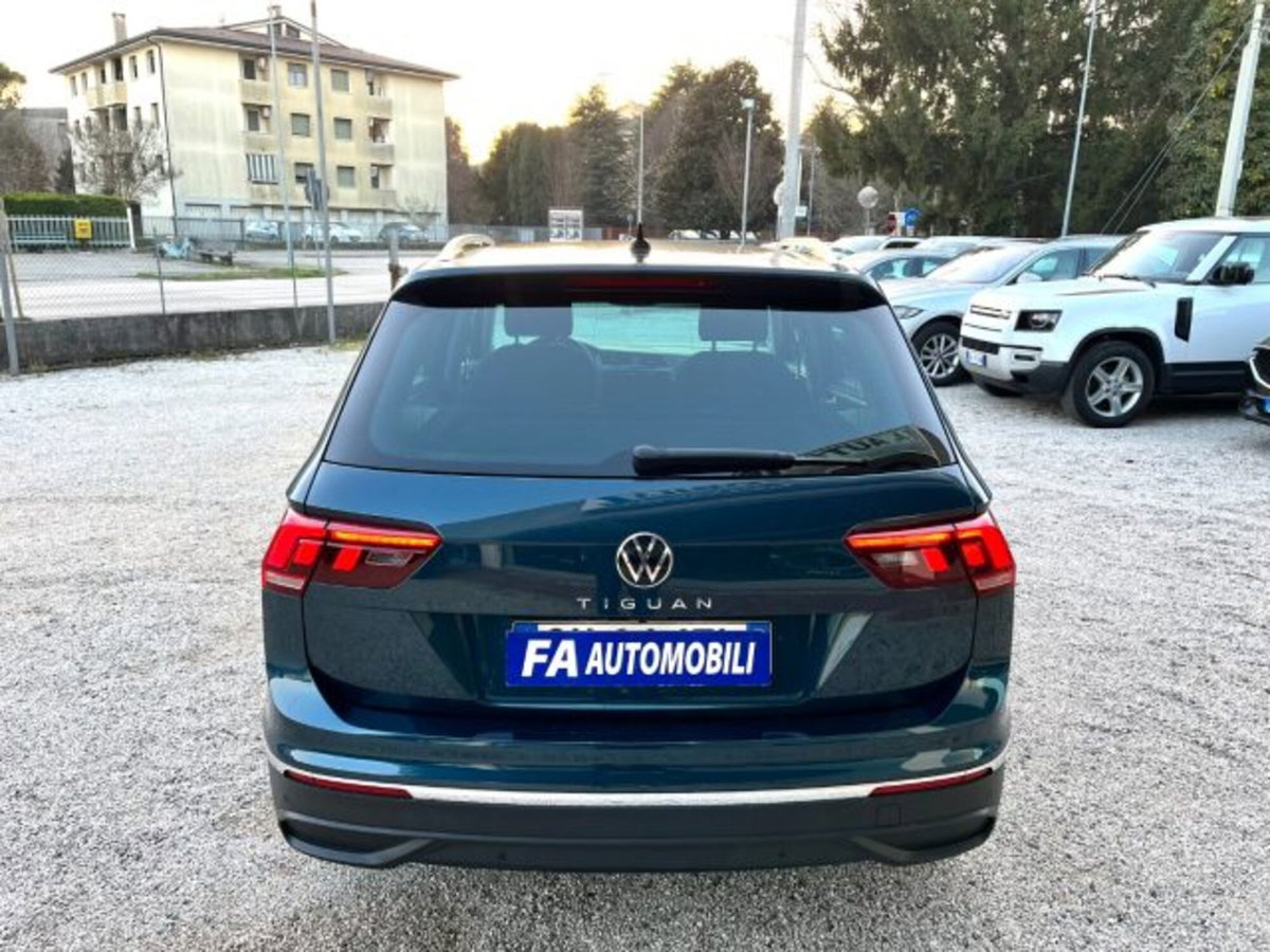 Volkswagen Tiguan 2.0 TDI SCR Life (15)